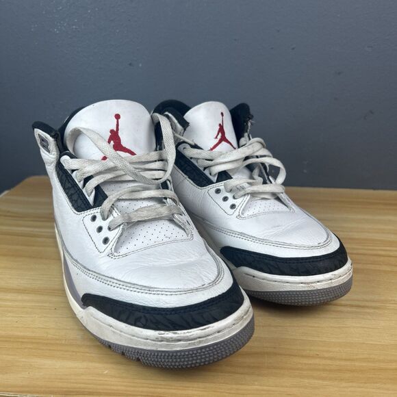 Air Jordan 3 Retro Cement Grey Size 9 Men (CT8532-106) main image 10